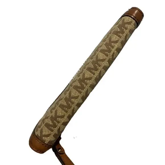 Michael Kors Brown Tan Signature Jet Set Wallet w/ Phone Holder - Picture 3 of 9